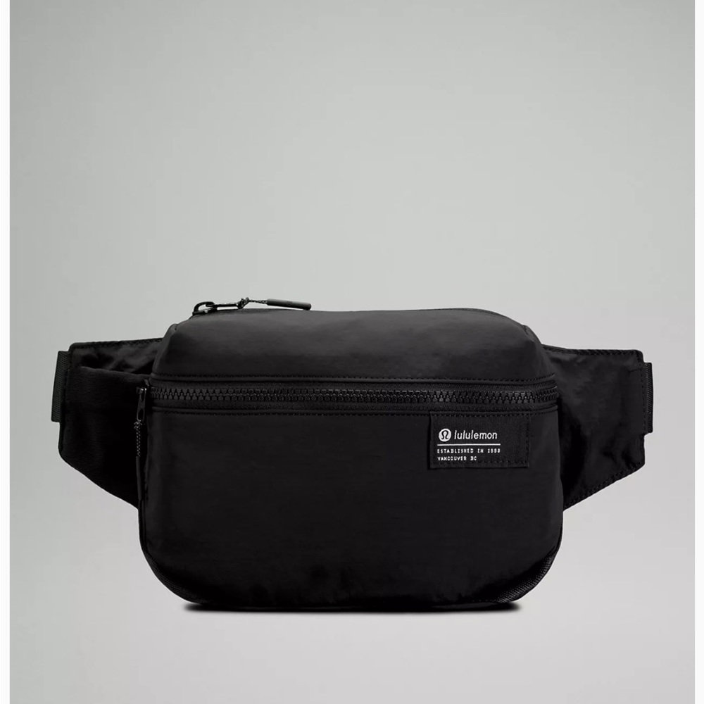 Lululemon Clean Lines Belt Bag